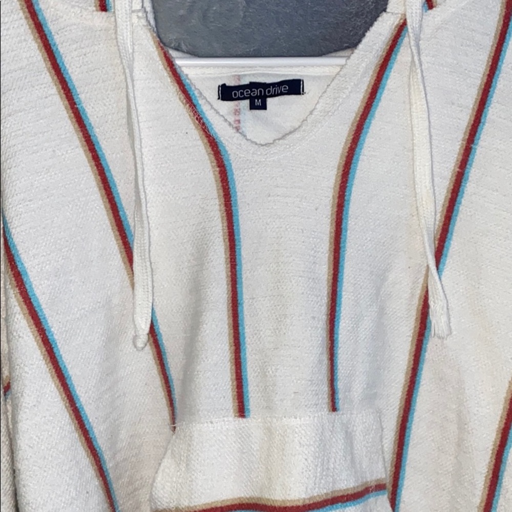 Sweater - Picture 2 of 3